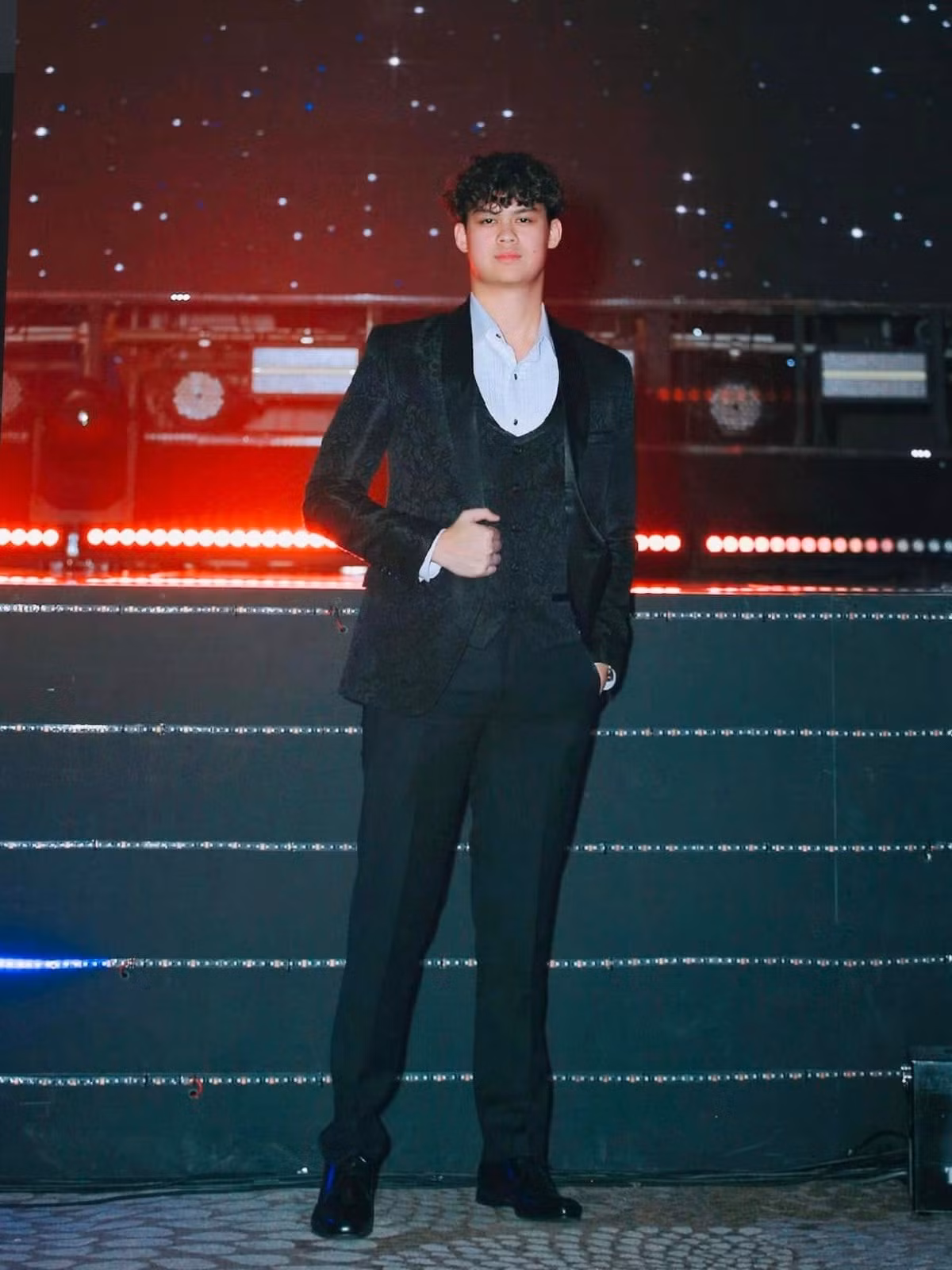 Quý tử nhà Hiền Mai du học ngành kinh tế tại Đại học Nam California (Mỹ). Ảnh: FB Hiền Mai.