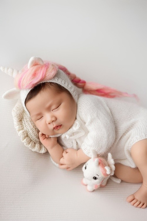 Với vợ chồng nam diễn viên Cao Minh Đạt, con gái là món quà ý nghĩa nhất.