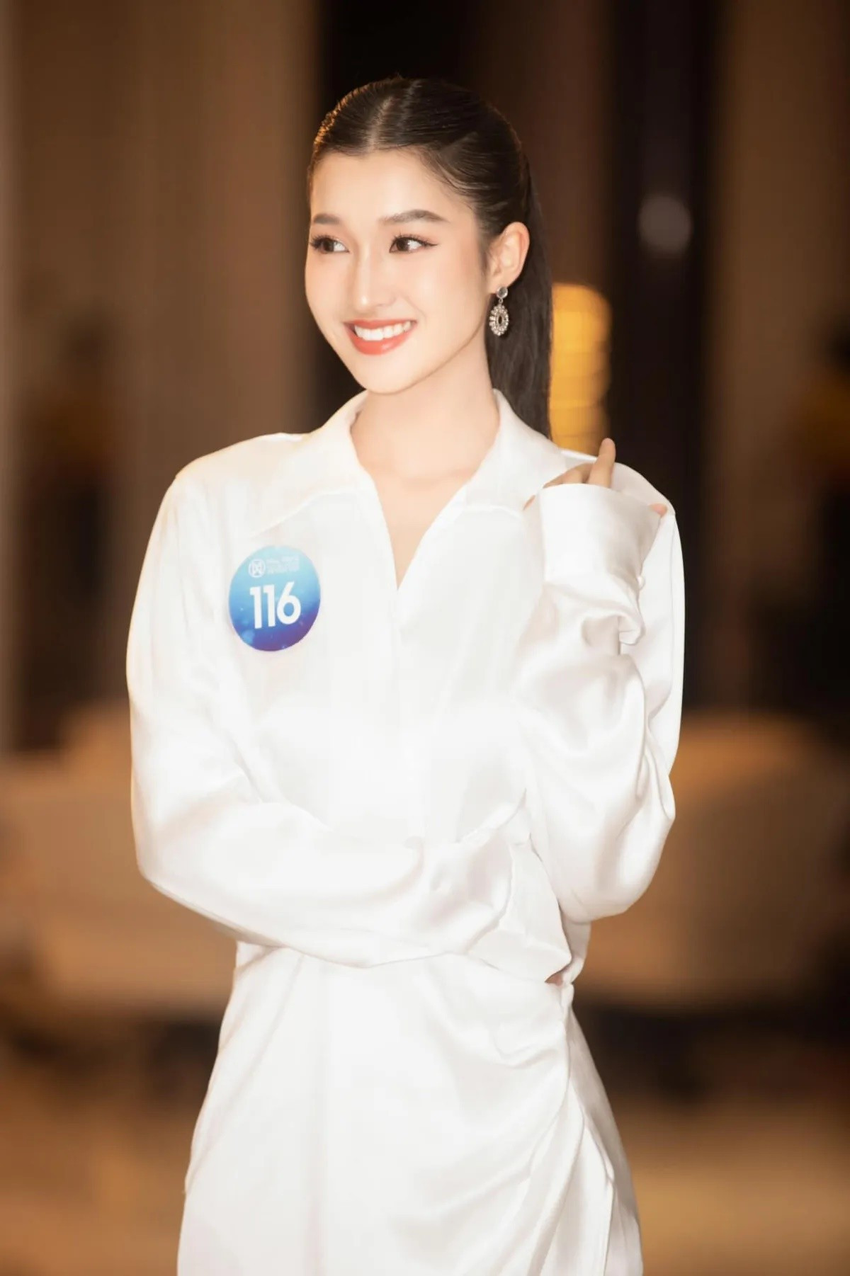 Năm 2022, Phương Nhi tham gia cuộc thi Miss World Vietnam. Ở sân chơi nhan sắc này, cô đoạt danh hiệu Á hậu 2. Ảnh: VTV.