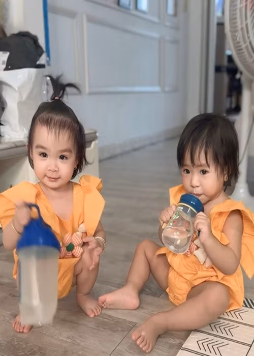 Kha Ly đi công tác hai ngày nên gửi Lita qua nhà Thanh Trúc chơi cả hai ngày. Ảnh: FB Kha Ly.