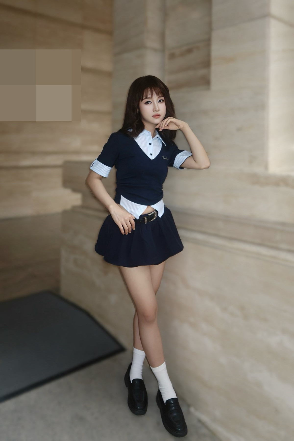 Bảo Ngọc từng đoạt giải Á quân Gương mặt thân quen nhí năm 2015, đóng sitcom đình đám Gia đình là số 1 phần 2, phim điện ảnh Lật mặt 8: Vòng tay nắng.