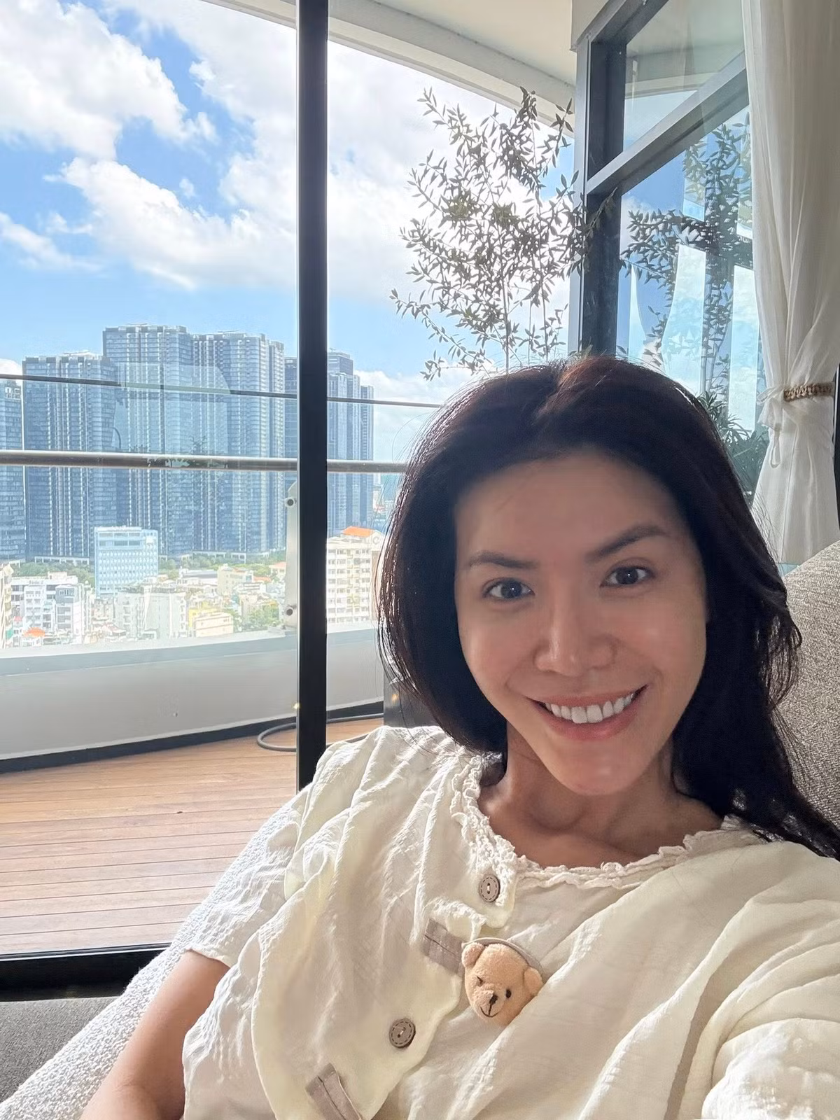 Minh Tú cho biết, chỉ ăn và ngủ, cô tăng 2kg.