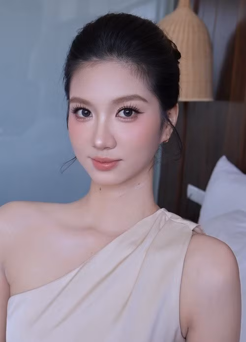 Mai Uyên Nhi là ứng viên sáng giá khi góp mặt trong top 10 Người đẹp Tài năng và tạm thời đứng ở top 18 Người đẹp được yêu thích nhất ở Miss World Vietnam 2025. Ảnh: FB Mai Uyên Nhi.﻿