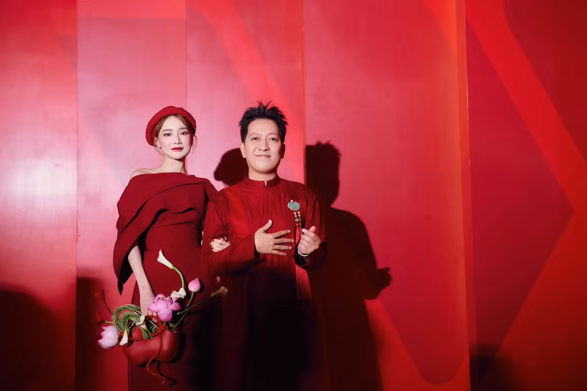 Nhã Phương kết hôn với Trường Giang vào năm 2018. Sau khi lập gia đình, nữ diễn viên dần rút khỏi guồng quay showbiz để toàn tâm cho vai trò làm vợ, làm mẹ, xây dựng cuộc sống gia đình êm ấm. Ảnh: FB Nhã Phương.