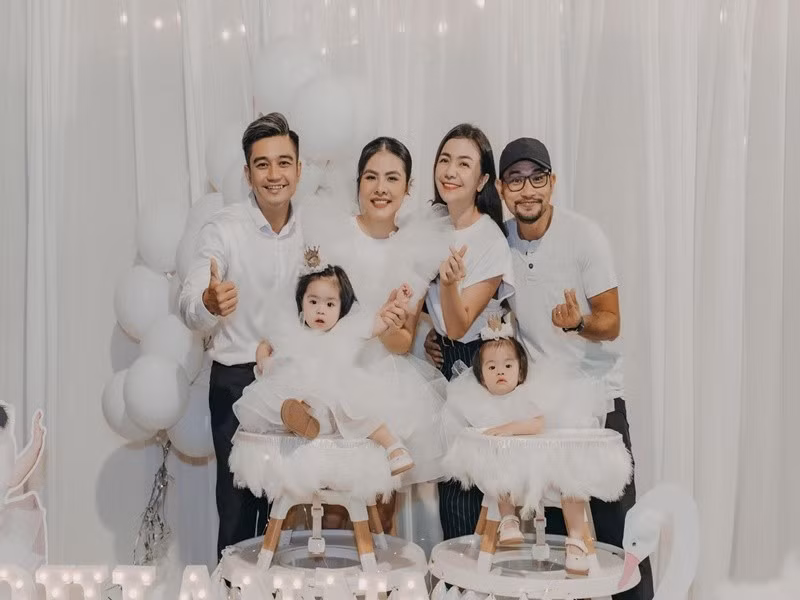 Huỳnh Đông định cư ở Canada cùng vợ con và gần đây về Việt Nam quay phim. Ảnh: FB Vân Trang.