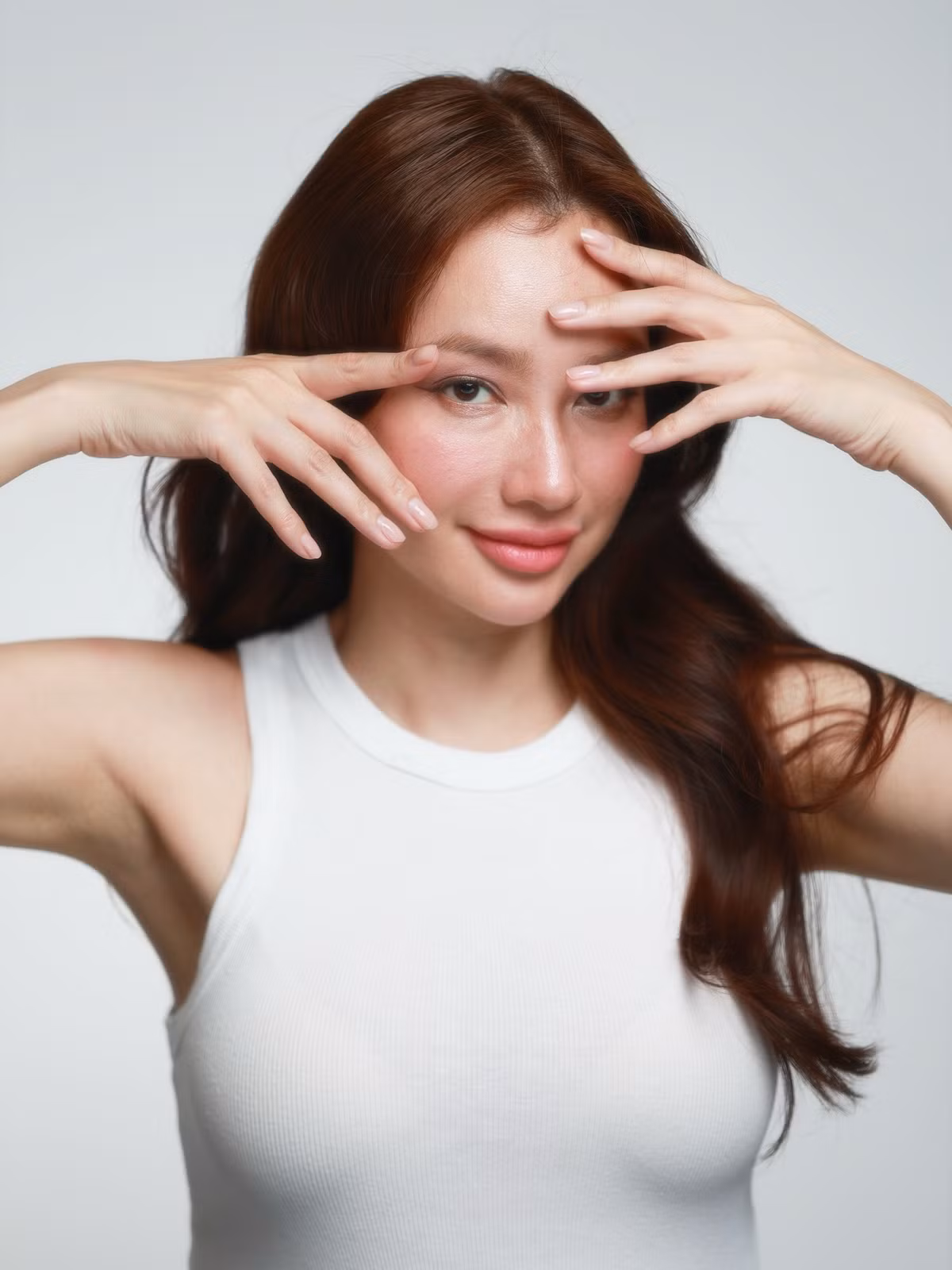 Sự thay đổi này cũng cho thấy nỗ lực thích nghi với tiêu chuẩn mới về “dấu ấn cá nhân” – yếu tố từng được giám đốc sáng tạo Adam Selman nhấn mạnh: Victoria’s Secret không tìm kinh nghiệm, họ tìm bản sắc. Ảnh: FB Trúc Diễm.