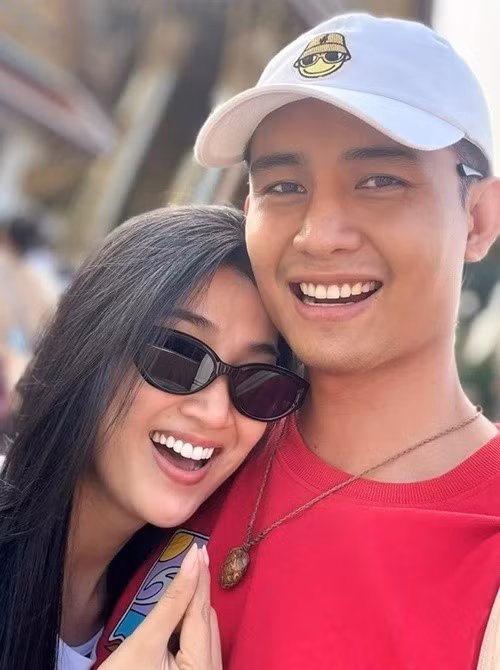 Quỳnh Lam cho biết, ban đầu cô từng ngần ngại vì vấn đề tuổi tác nhưng sự quan tâm, chăm sóc của Vũ Đằng đã khiến cô dần thay đổi. Ảnh: Znews.