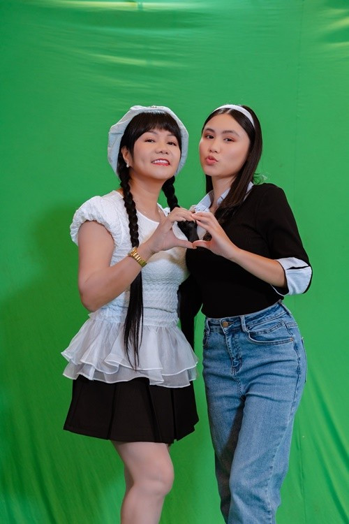 View - Con gái nghệ sĩ cải lương Ngọc Huyền xinh như hot girl, thích đóng phim | Báo Tri thức và Cuộc sống - TIN TỨC PHỔ BIẾN KIẾN THỨC 24H