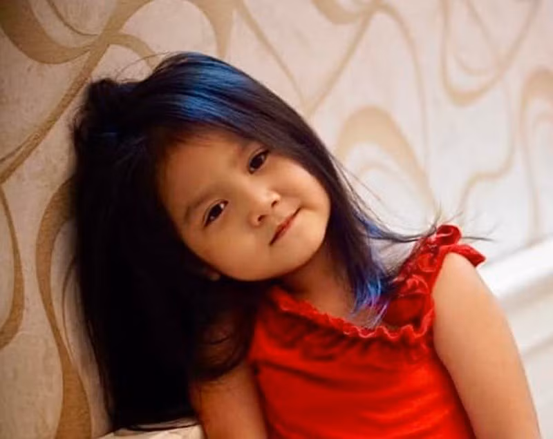 Ái nữ nhà Mạnh Trường được học nhiều kỹ năng từ nhỏ. Ảnh: FB Mạnh Trường.