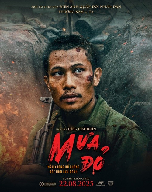 Tính đến sáng ngày 25/8, sau 3 ngày công chiếu, Mưa đỏ cán mốc 100 tỷ đồng (theo thống kê của Box Office Vietnam - đơn vị thống kê phòng vé độc lập). Ảnh: Thể Thao Văn Hóa.