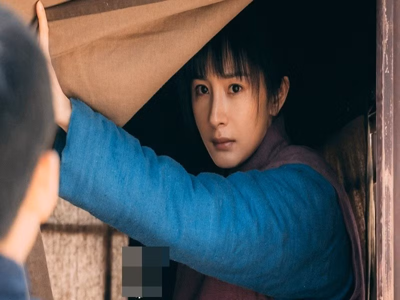 Gần đây, Dương Mịch gây chú ý khi đóng vai Ninh Tú Tú trong phim truyền hình Sinh vạn vật. Ảnh: Tiền Phong.