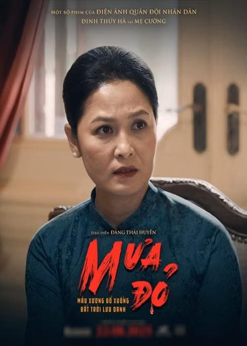 Nghệ sĩ Thúy Hà chia sẻ trên Dân Việt, Mưa đỏ tái hiện lại cuộc chiến khốc liệt ở thành cổ Quảng Trị trong mùa hè năm 1972. Phim cho khán giả thấu hiểu hơn về sự hy sinh lớn lao của ông cha để giữ gìn hòa bình, độc lập. Ảnh: Dân Việt.