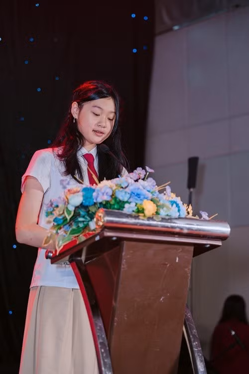 Tiểu Panda mang vẻ đẹp lai Việt - Trung. Nhiều người dự đoán con gái đầu lòng của Hương Giang sẽ là hoa hậu trong tương lai. Ảnh: FB Hương Giang.