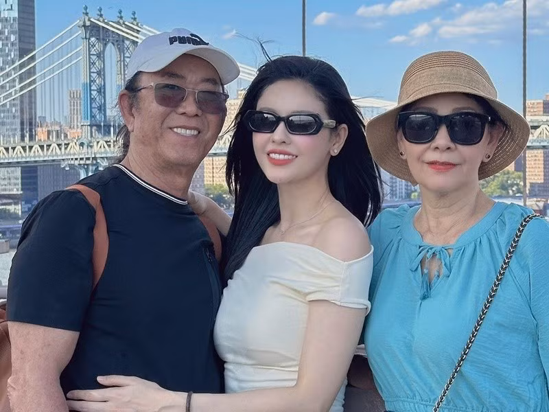 Nữ ca sĩ từng bị bố mẹ giận vì chuyện hôn nhân. Ảnh: FB Trương Quỳnh Anh.