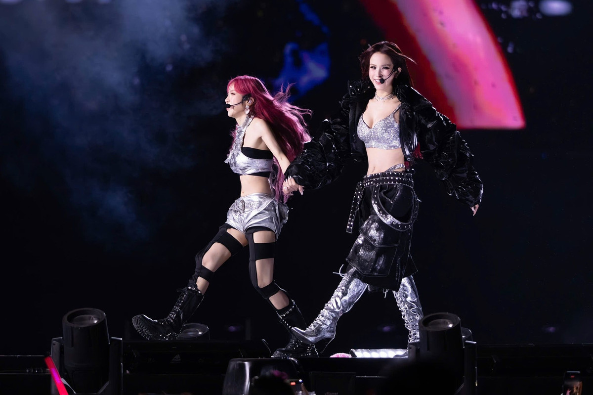 Tình bạn giữa Diệp Lâm Anh - Trang Pháp không ồn ào hay phô trương mà thể hiện qua những hành động quan tâm, sự ủng hộ tinh thần. Ảnh: FB Diệp Lâm Anh.