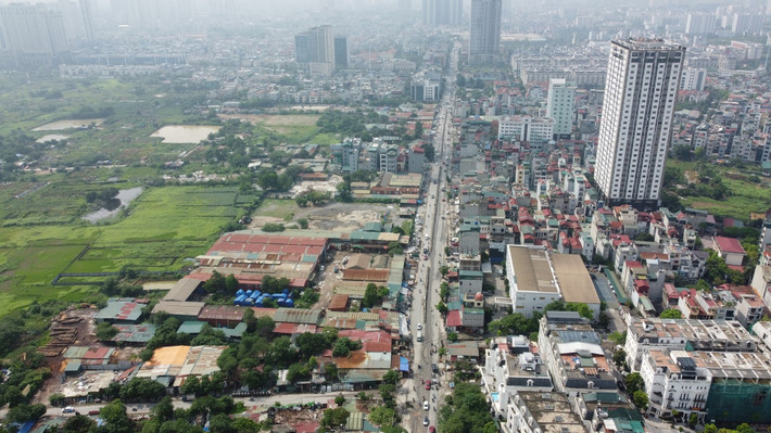 Dự án xây dựng tuyến đường từ phố Tố Hữu đến đường 70 kéo dài, đoạn từ làng Vạn Phúc, quận Hà Đông đến tổ dân phố Tháp, quận Nam Từ Liêm (TP Hà Nội) có tổng chiều dài hơn 2km, bề rộng mặt đường 30m, dải phân cách giữa rộng 3m và vỉa hè mỗi bên rộng 6m.