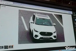 "Đột nhập" Trung tâm chỉ huy CSGT xem camera AI tự bắt lỗi