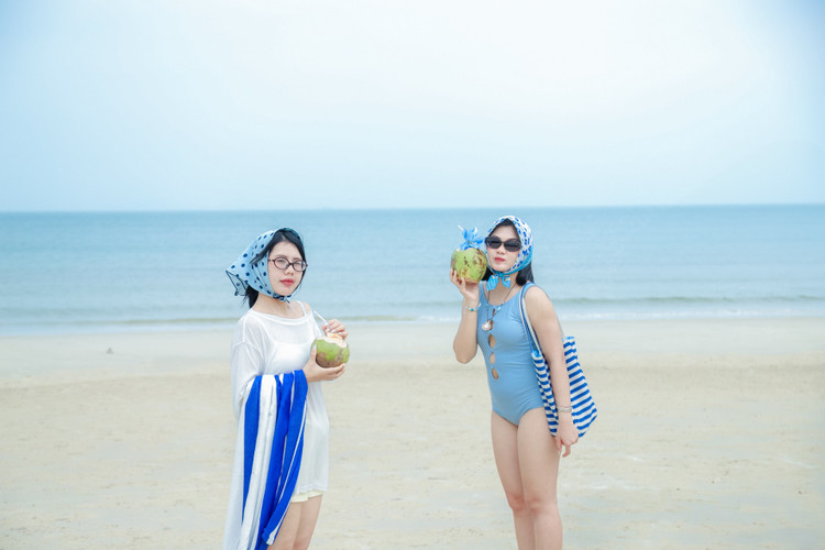 Linh Xinh dl-1.jpg