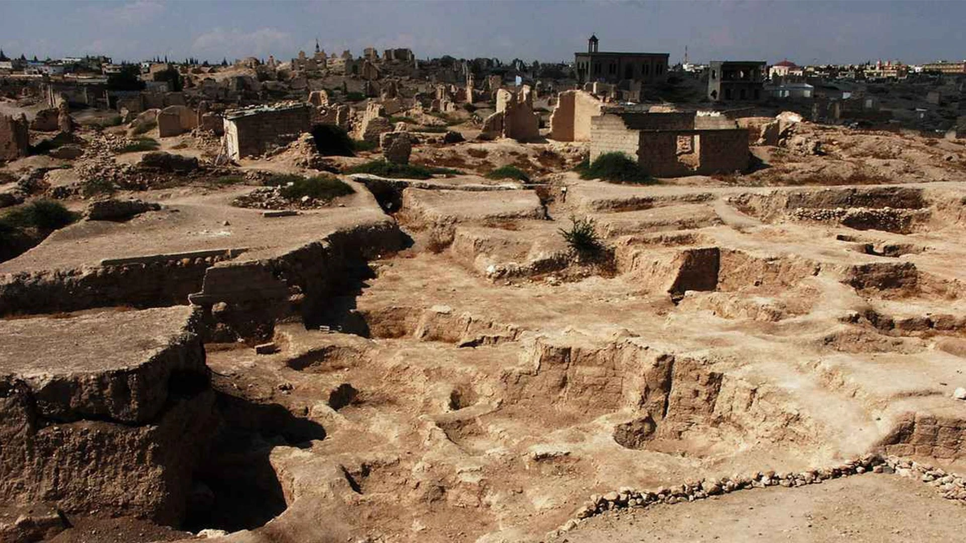 Dấu tích kinh đô hùng mạnh của vương quốc Qatna 4.000 năm trước