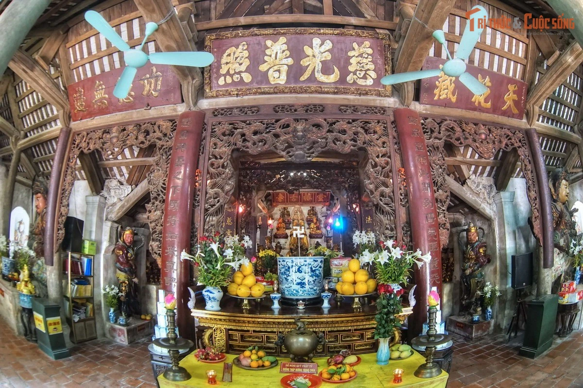 Vật phẩm độc nhất trong ngôi chùa cổ nổi tiếng nhất Hưng Yên