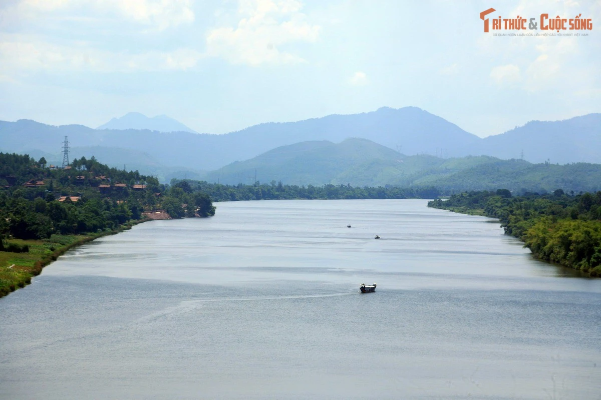 Bí mật lịch sử của dòng sông phong thủy gắn với Kinh thành Huế 