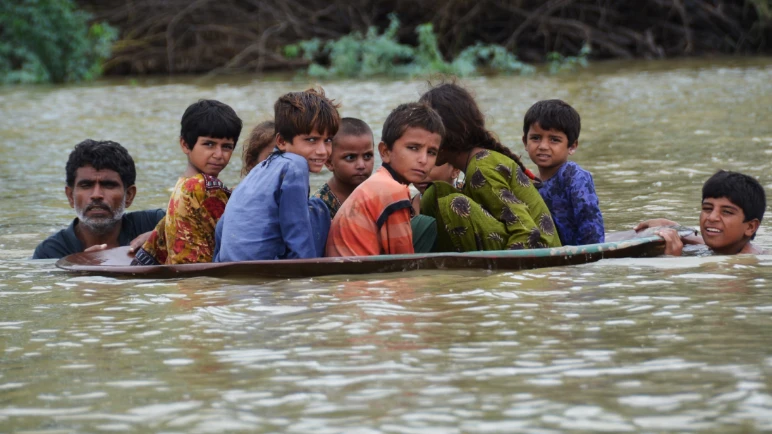 Video: Pakistan lũ lụt kinh hoàng, một phần ba đất nước bị nhấn chìm