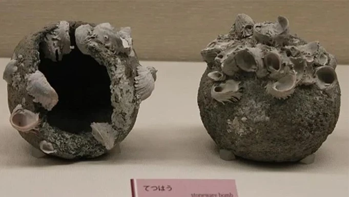 Bí ẩn kho chứa “bom sấm sét” thời Minh ở Vạn Lý Trường Thành