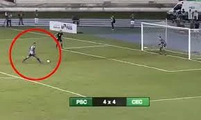 Video: Quả penalty gây ức chế nhất thế giới và cái kết hài hước