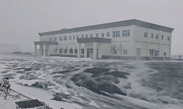 Trung Quốc: Một thành phố bị bão tuyết tấn công nghiêm trọng