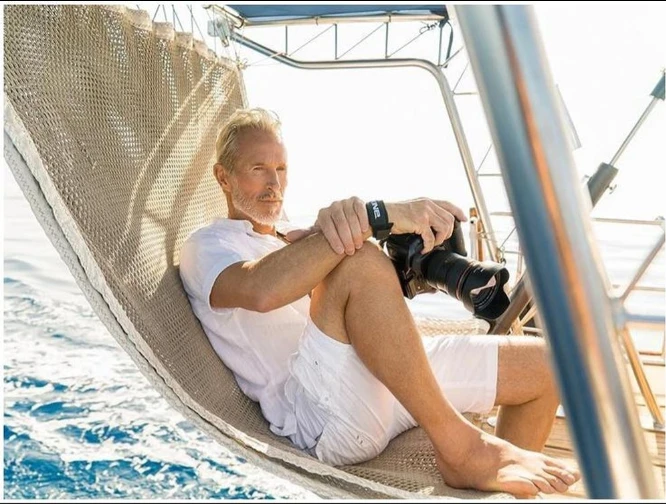 Cụ ông U70 khiến bao chị em si mê vì mang thân hình tuổi 20