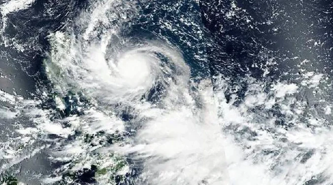 Video: Quái vật “Noru”, siêu bão cuồng phong sắp đổ bộ Việt Nam