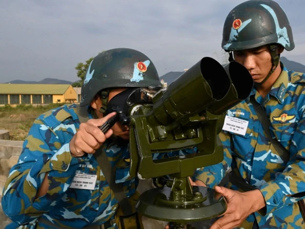 Hình ảnh bộ đội cao xạ huấn luyện, tạo "tường lửa" trên không