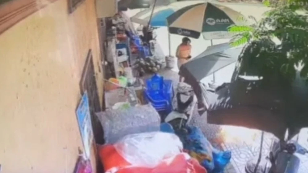 Một nhân viên y tế tự thiêu trước mặt bạn gái ở Hạ Long