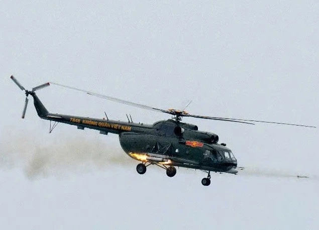  Xem lực lượng Không quân Việt Nam bắn, ném bom, đạn thật