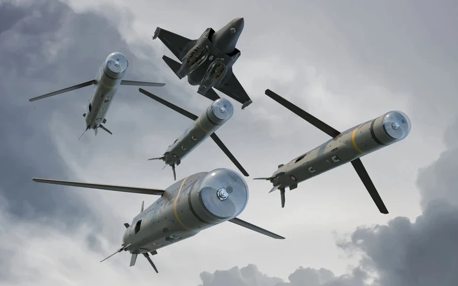 Tiêm kích F-35B như “mọc thêm cánh” với tên lửa Spear 