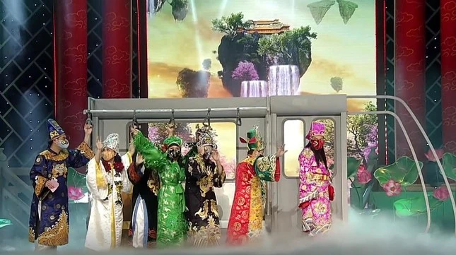 Video: Lộ phương tiện “cực độc” đưa dàn Táo lên Thiên đình