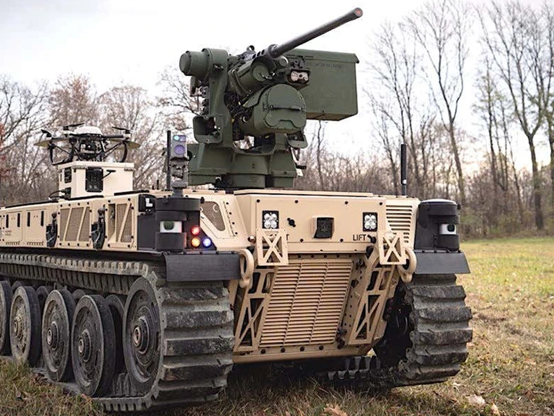 Video: Sắp có Đại chiến Robot Transformers phiên bản đời thật?