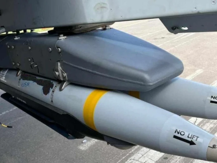 Bom GBU-39 thành “sát thủ chiến trường”, tỷ lệ trúng mục tiêu 90%