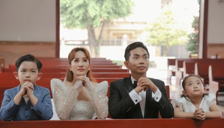 Ngắm bộ ảnh cưới cực ngọt ngào của cặp đôi Phan Hiển - Khánh Thi