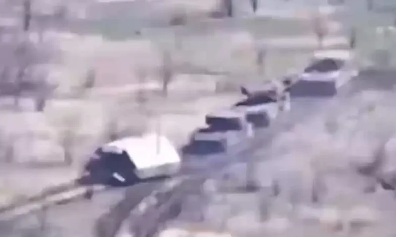 Tuyệt chiêu “xe tăng rùa” chọc thủng tuyến phòng thủ Ukraine