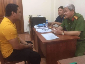 Video: Thủ đoạn tinh vi lừa đảo số tiền khủng của “sư hổ mang”