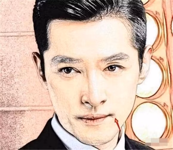  2. Đàn ông có khóe miệng cong lên. Xem tướng số cho rằng những người đàn ông có khóe miệng cong cũng có tiềm năng lớn để bắt đầu lại từ đầu. Trước hết, những người đàn ông có khóe miệng cong lên thường rất tự tin. Họ dám thể hiện khả năng và thế mạnh của mình trước mặt mọi người trong cuộc sống nên dễ được mọi người đánh giá cao.