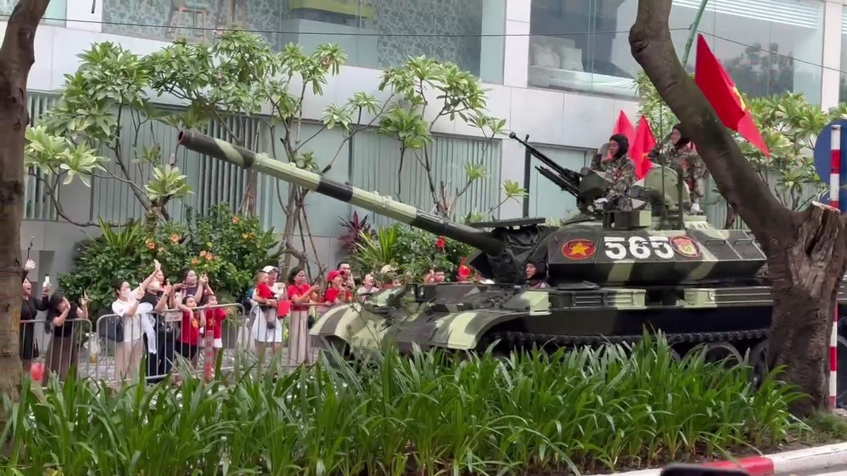 Lễ kỷ niệm không chỉ là diễu binh, diễu hành, mà còn là lời nhắc nhở về trách nhiệm dựng xây và bảo vệ non sông hôm nay.