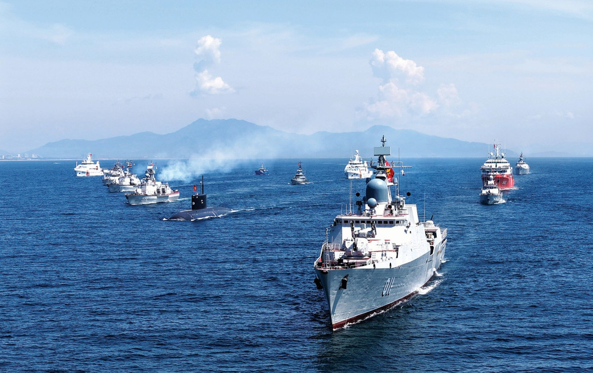 Các biên đội tàu triển khai đội hình chữ A