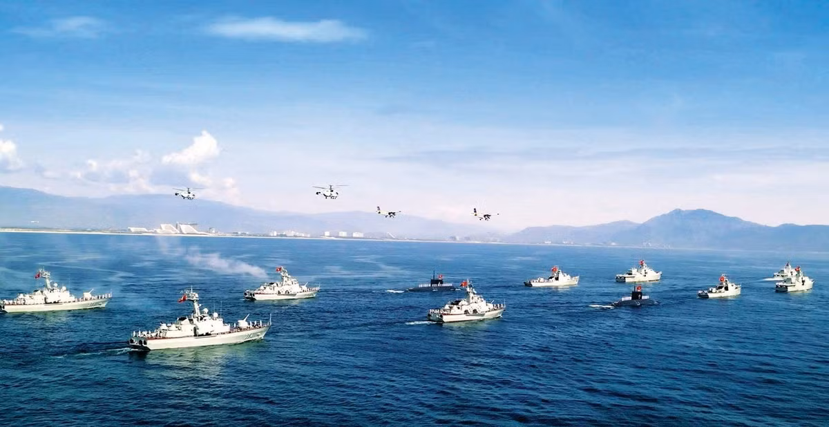 Các biên đội tàu và máy bay tham gia diễu binh