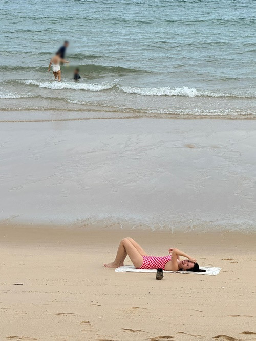 Vắng bóng showbiz Việt trong ít tháng qua, Tóc Tiên dành nhiều thời gian nghỉ dưỡng.