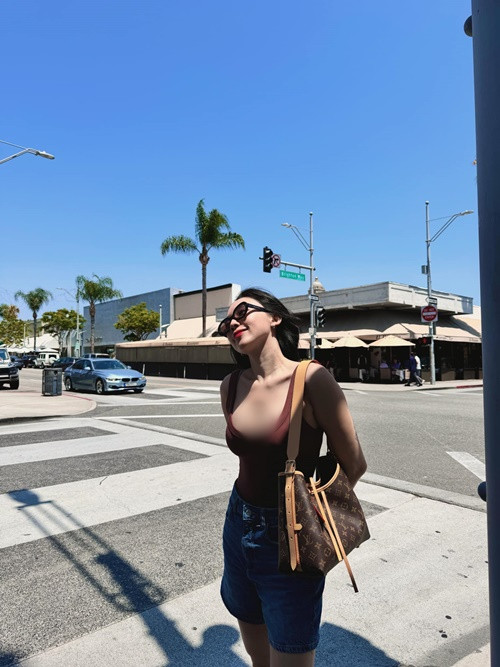 Nữ ca sĩ còn chia sẻ thông tin biểu diễn tại Đà Nẵng vào ngày 3/8.