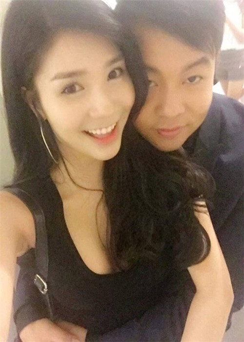 Quang Lê từng yêu Thanh Bi. Khi còn hẹn hò Thanh Bi, anh đánh mất hình ảnh vì ồn ào ảnh nhạy cảm với bạn gái. Ngoài ra, khi chia tay, Quang Lê còn có phát ngôn gây sốc "chia tay vẫn ngủ chung". Ảnh: Yan.