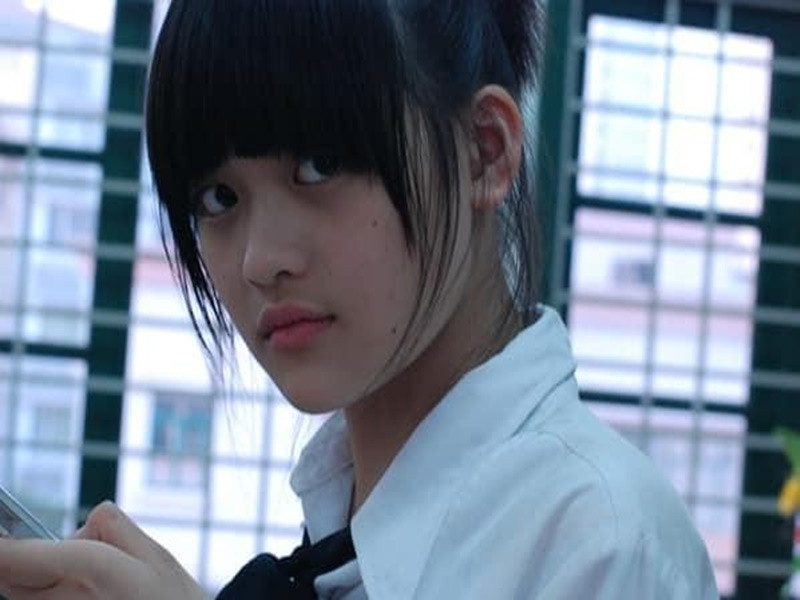  Diễn viên Thùy Anh sinh năm 1995, được chú ý khi đóng phim Bộ tứ 10A8 phát sóng năm 2009-2010.