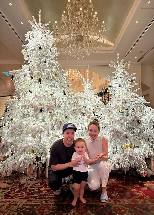 Bận rộn chạy show, Lê Hiếu vẫn dành thời gian cho gia đình.